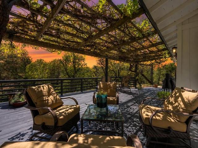 House for sale in Applegate, California