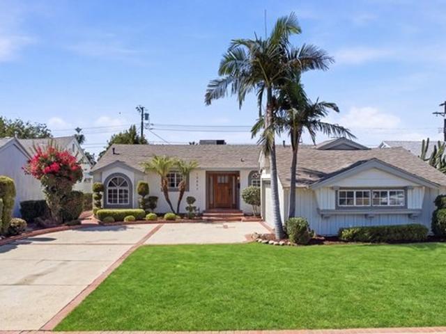 House for sale in North Hills, Los Angeles