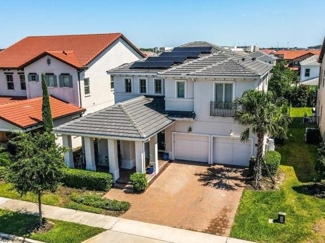 House for sale in Oakland, Florida
