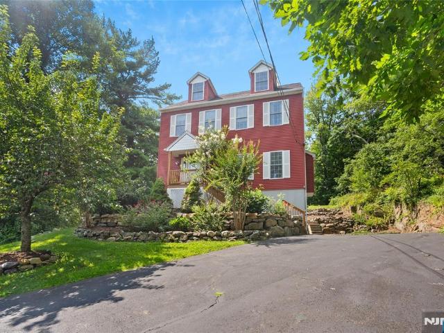 House for sale in Passaic, New Jersey