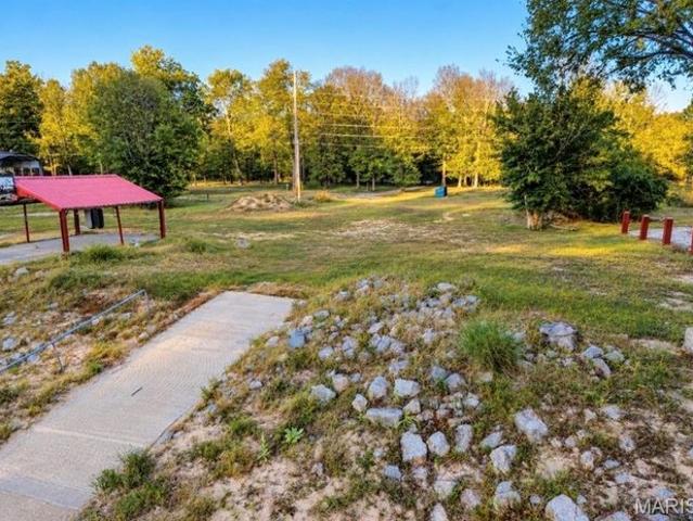 Land for sale in Doniphan, Ripley County