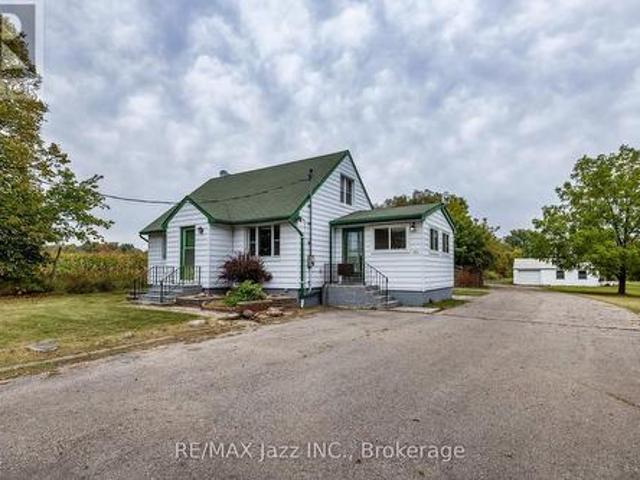 House for sale in Taunton, Clarington