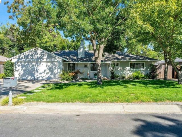 House for sale in Pleasant Hill, California