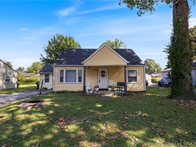House for sale in New Albany, Indiana