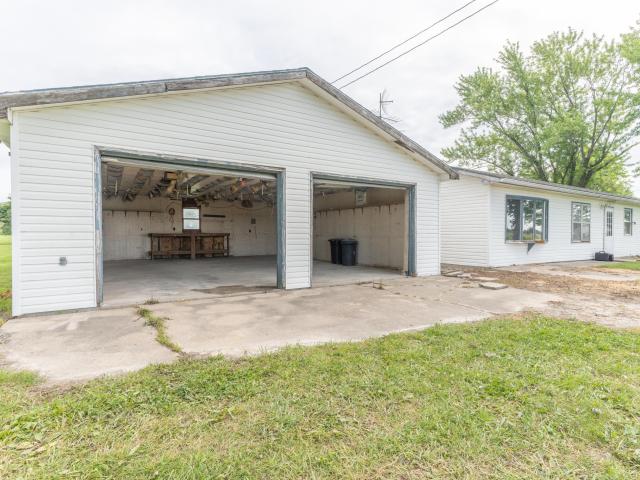 House for sale in Cairo, Missouri