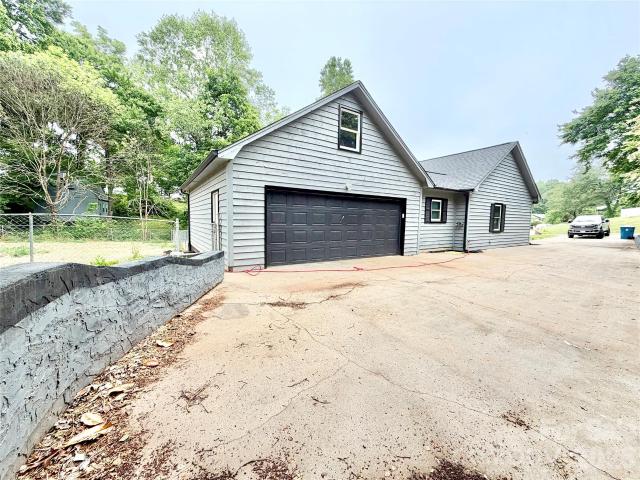 House for sale in Catawba, North Carolina