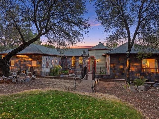 House for sale in Grass Valley, California