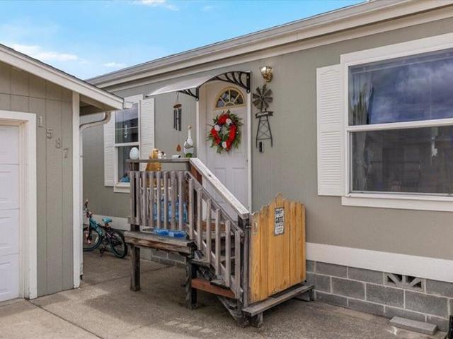 House for sale in Oregonia