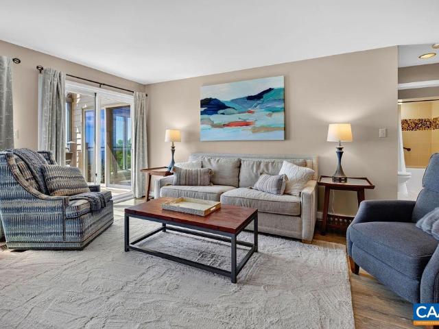 Condo for sale in Virginia