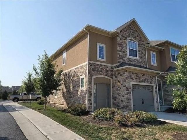 Townhouse for sale in Kansas