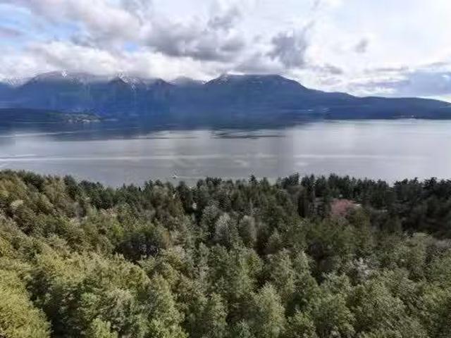 House for sale in Bowen Island, British Columbia