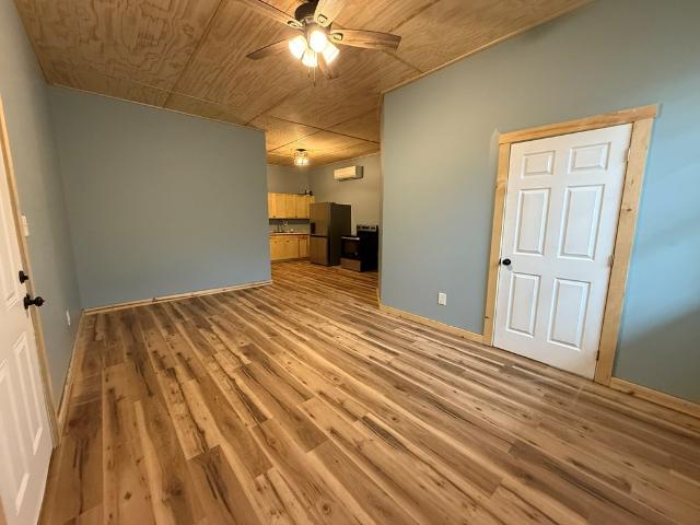 House for sale in Burkesville, Kentucky
