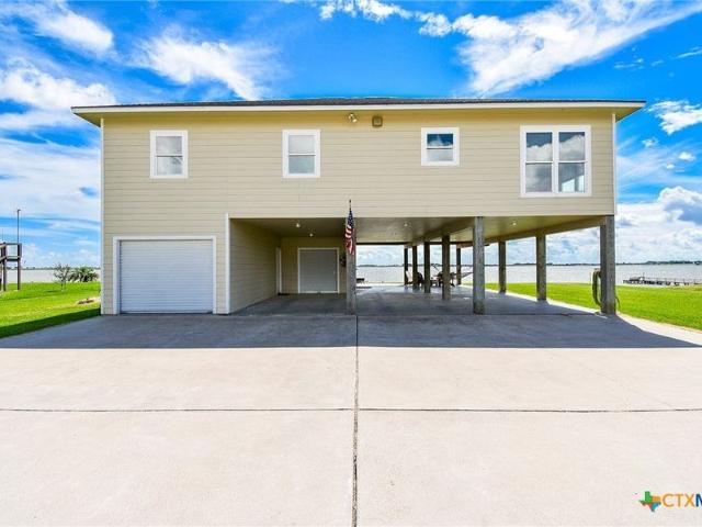 House for sale in Palacios