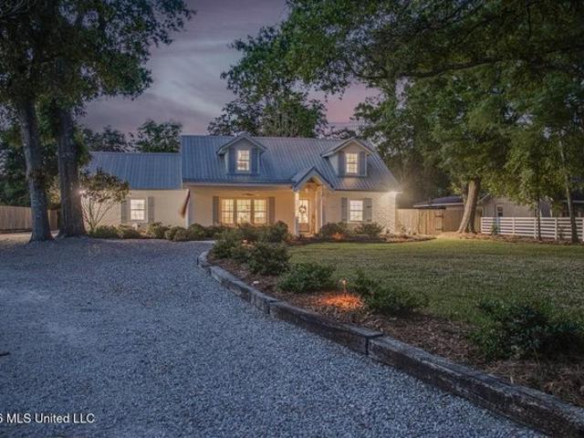 House for sale in Pass Christian, Mississippi
