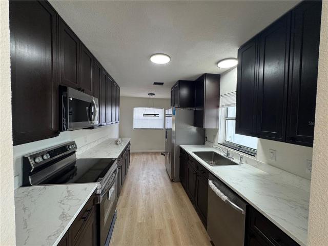 Property for sale in Goldenrod, Florida