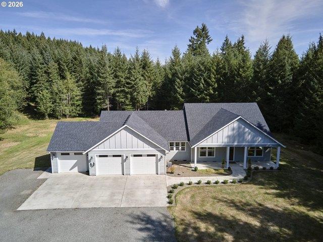 House for sale in Winlock, Washington