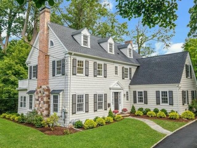 House for sale in Summit, New Jersey