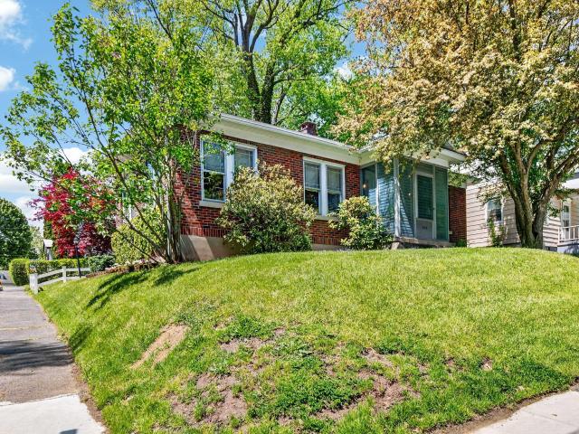 House for sale in Amsterdam, New York