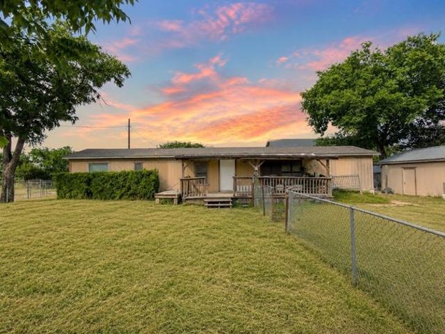 House for sale in Bosque, Texas
