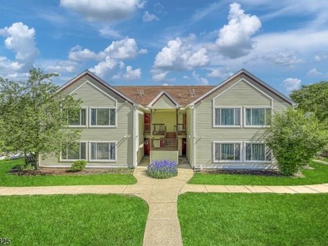 Condo for sale in Hamburg, New Jersey