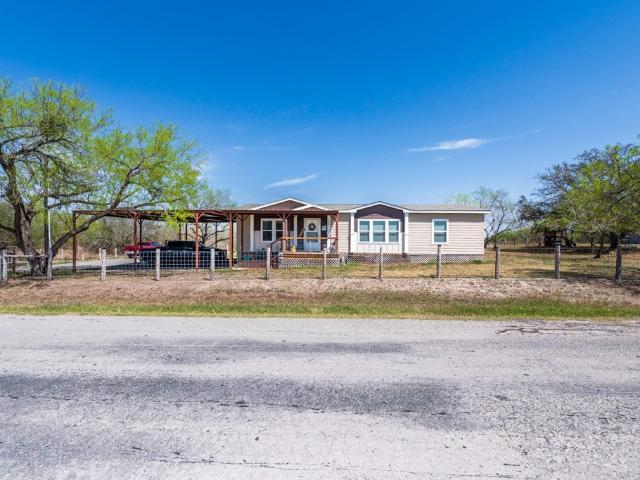 House for sale in Sandia