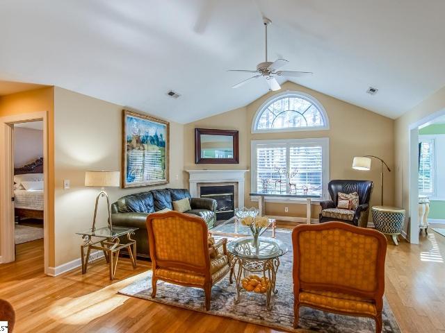 Condo for sale in Greer, South Carolina