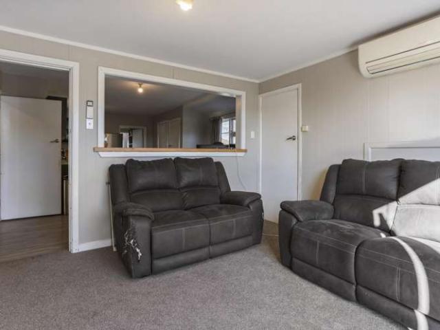 House for sale in Chaslands, Canterbury