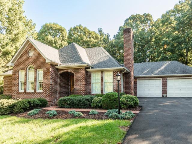 House for sale in Appomattox, Appomattox County