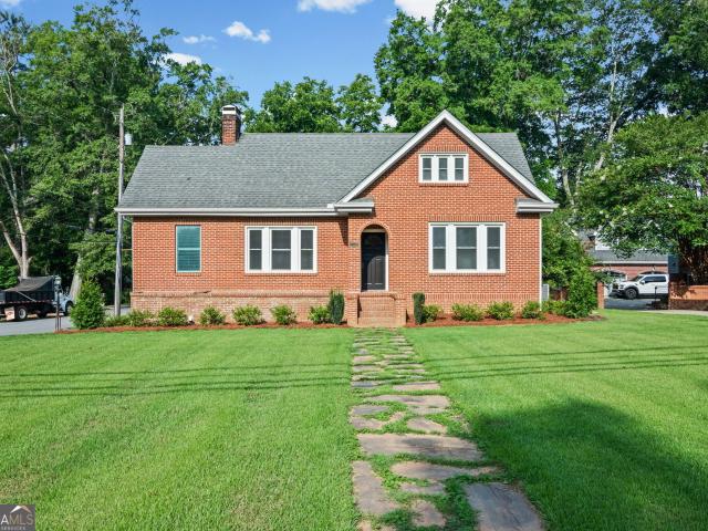House for sale in Newnan, Georgia