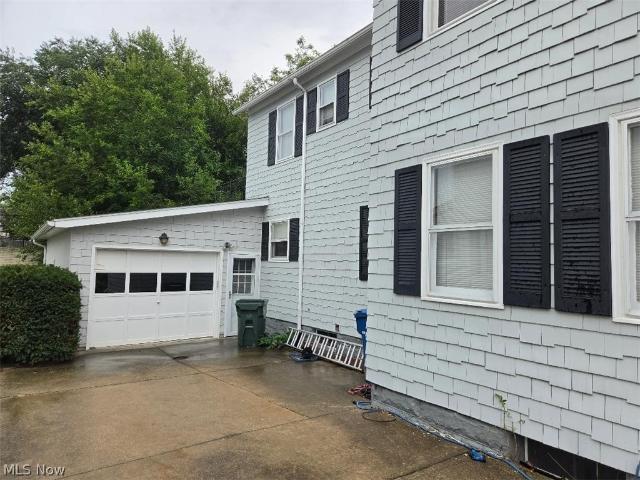 House for sale in Amherst, Ohio