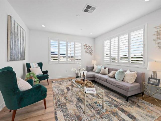 Townhouse for sale in Daly City, San Mateo County