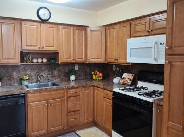 House for sale in Garfield, New Jersey