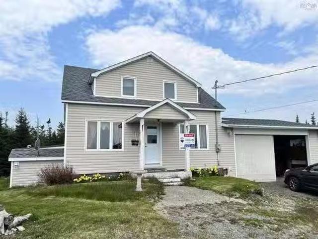House for sale in Port Bickerton, Nova Scotia