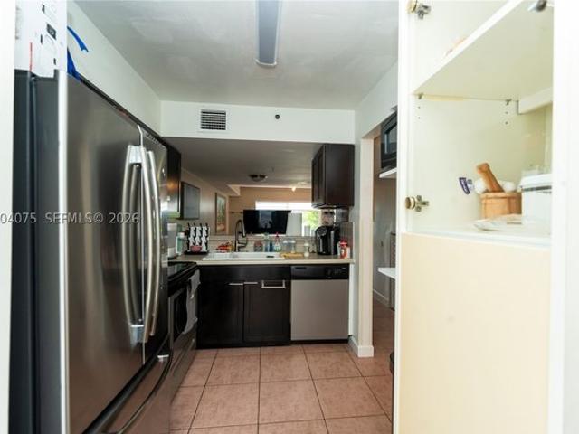 Townhouse for sale in Weston, Broward County