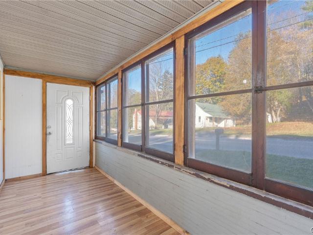 House for sale in Gravesville, Town of Russia