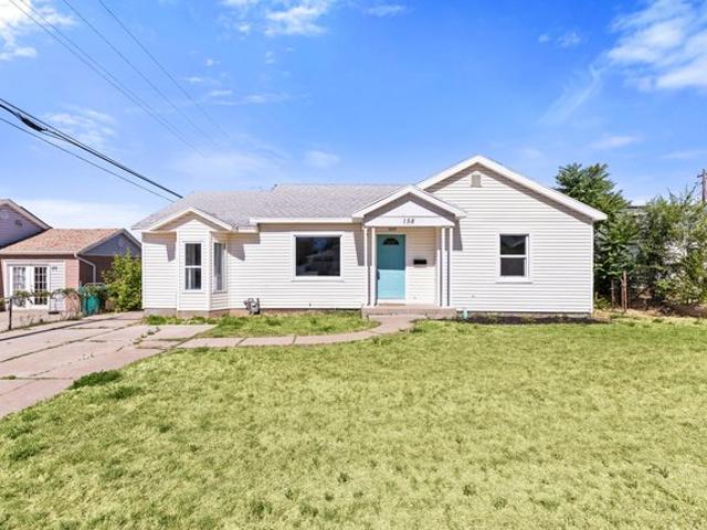 House for sale in Clearfield, Utah