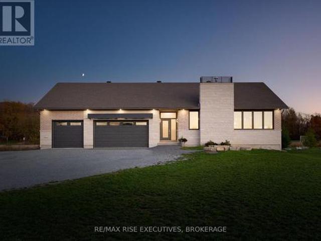 House for sale in South Frontenac, Ontario