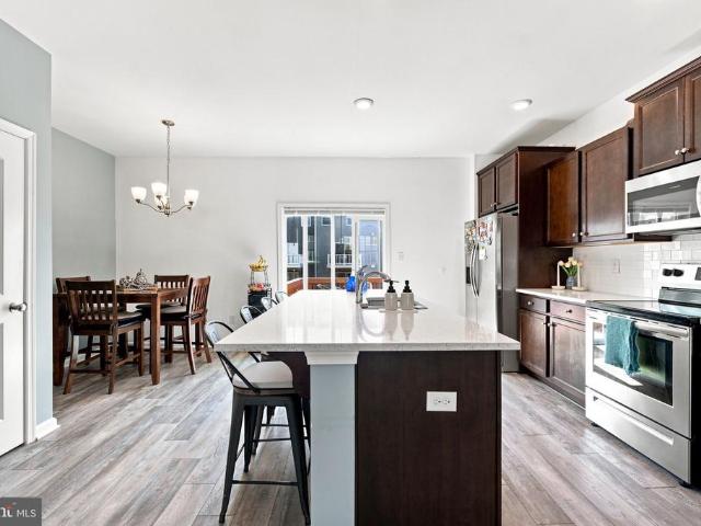 Townhouse for sale in Falling Waters, West Virginia