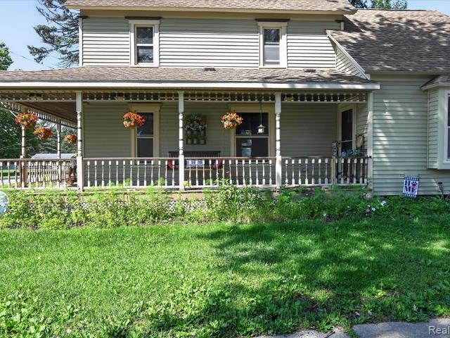 House for sale in Perry, Michigan
