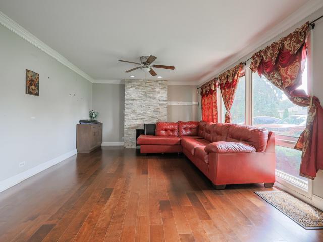 House for sale in Des Plaines, Illinois