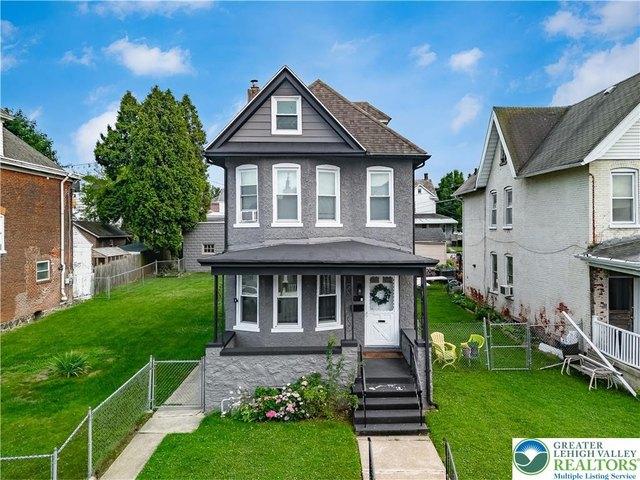 House for sale in Easton, Pennsylvania