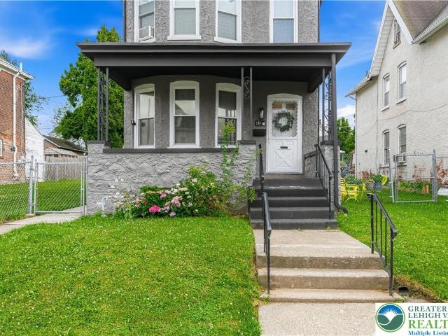 House for sale in Easton, Pennsylvania