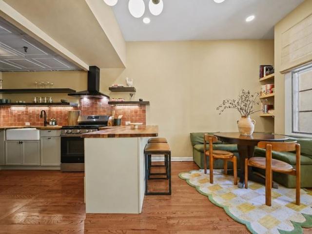 Condo for sale in Hudson, New Jersey