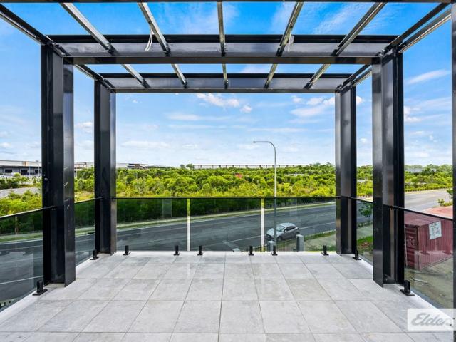 Office for rent in Toombul, Queensland