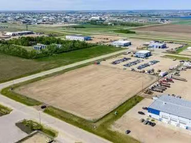 House for rent in Woking, Alberta