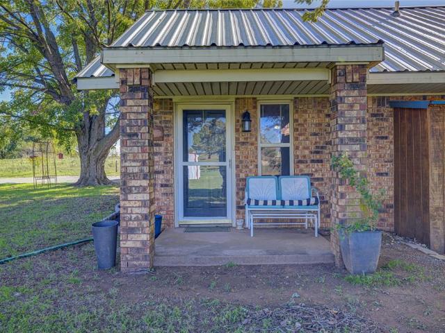 House for sale in Wayne, McClain County