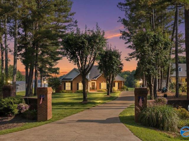 House for sale in Cedar Bluff, Cherokee County