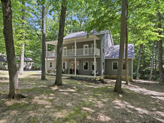 House for sale in Ellettsville, Indiana