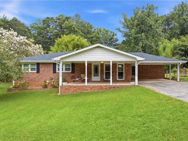 House for sale in Cobb, Georgia