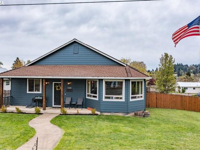House for sale in Oregonia